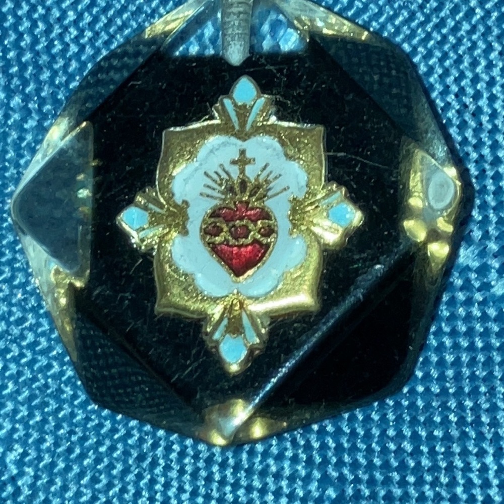 Lucite sacred heart pendant/charm